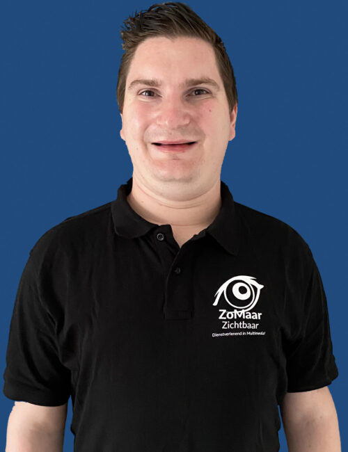 Maarten_blauw Maarten_blauw